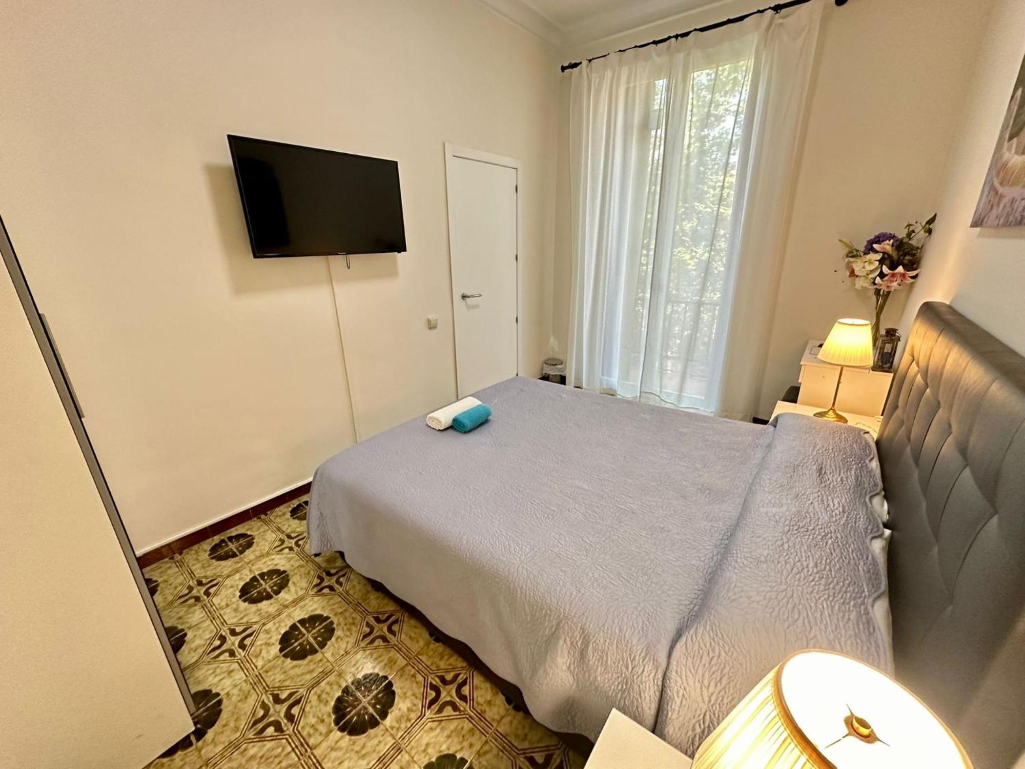 Couette-café Apartamiento Diputacion 3*